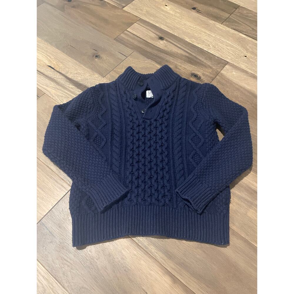 GAP Navy Knit Sweater with Fleece Collar – Size Medium